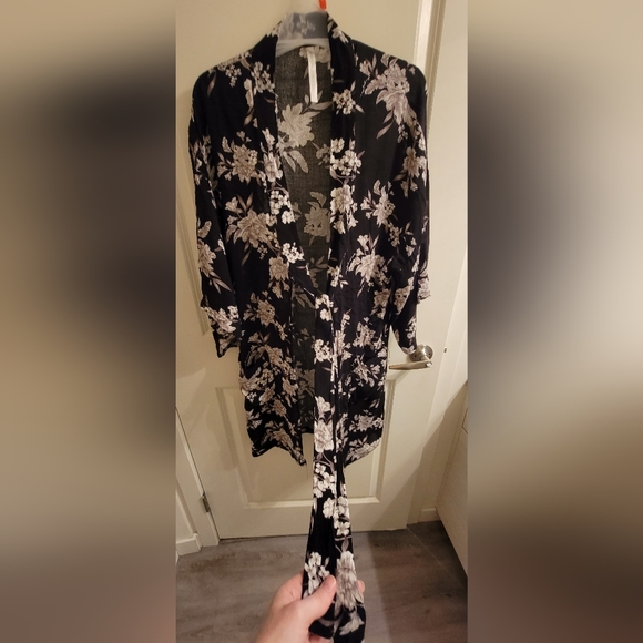 Kimono style cover - Picture 4 of 4